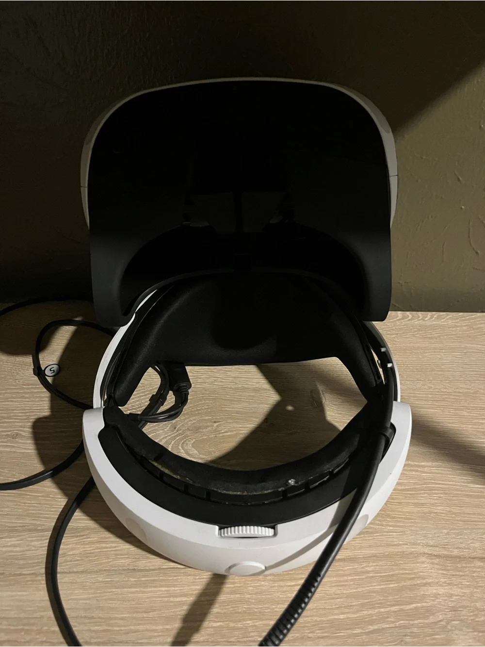 Sony Virtual Reality Headset for PlayStation 4